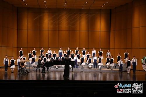 湖滨小学 童年 合唱团首次参加九江市青年合唱团专场音乐会演出 组图
